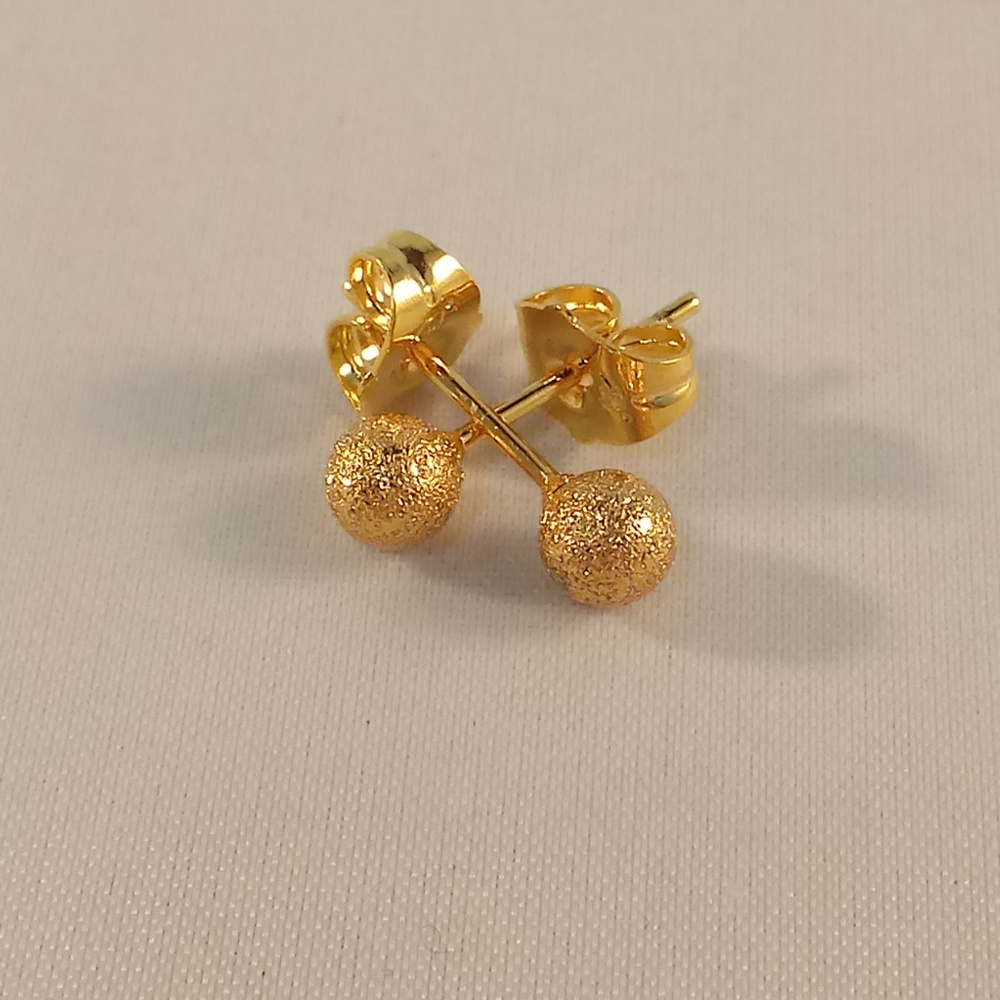 24K Gold Yellow Gold Filled Frost Texture Ball Stud Earrings 5mm Gorgeous Gift - Picture 3 of 4